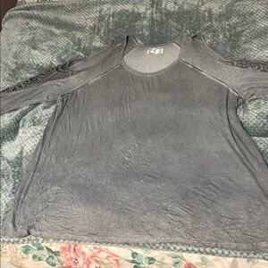 Terra & Sky Gray Cold Shoulder Top